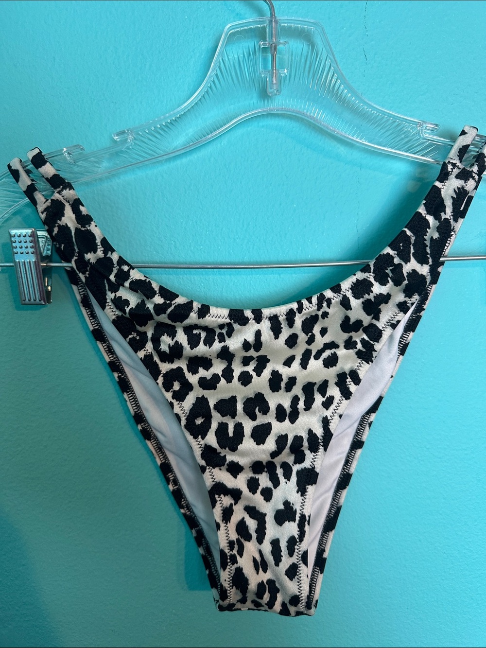 Victoria’s Secret Animal Print Cheeky Swim Bikini Bottoms M